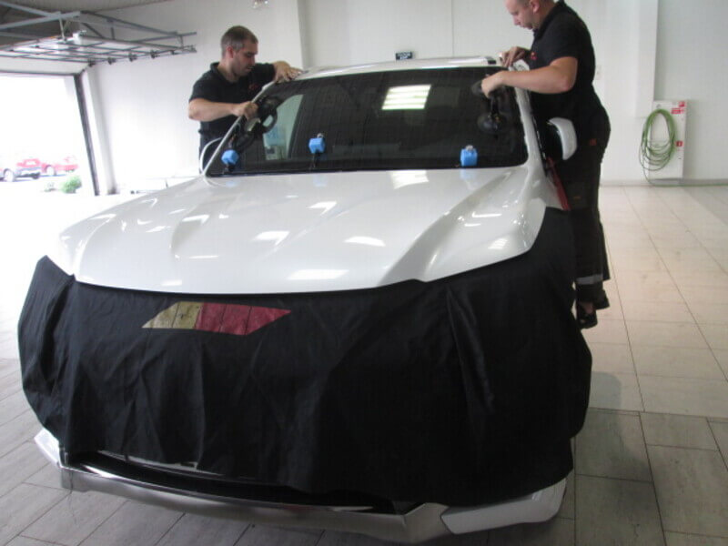 Замена стекла на lexus nx300h в Carglass Замена стекла на lexus nx300h в Carglass