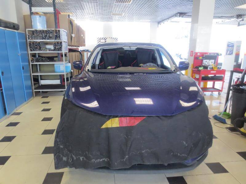 Замена стекла на nissan gt-r в Carglass Замена стекла на nissan gt-r в Carglass